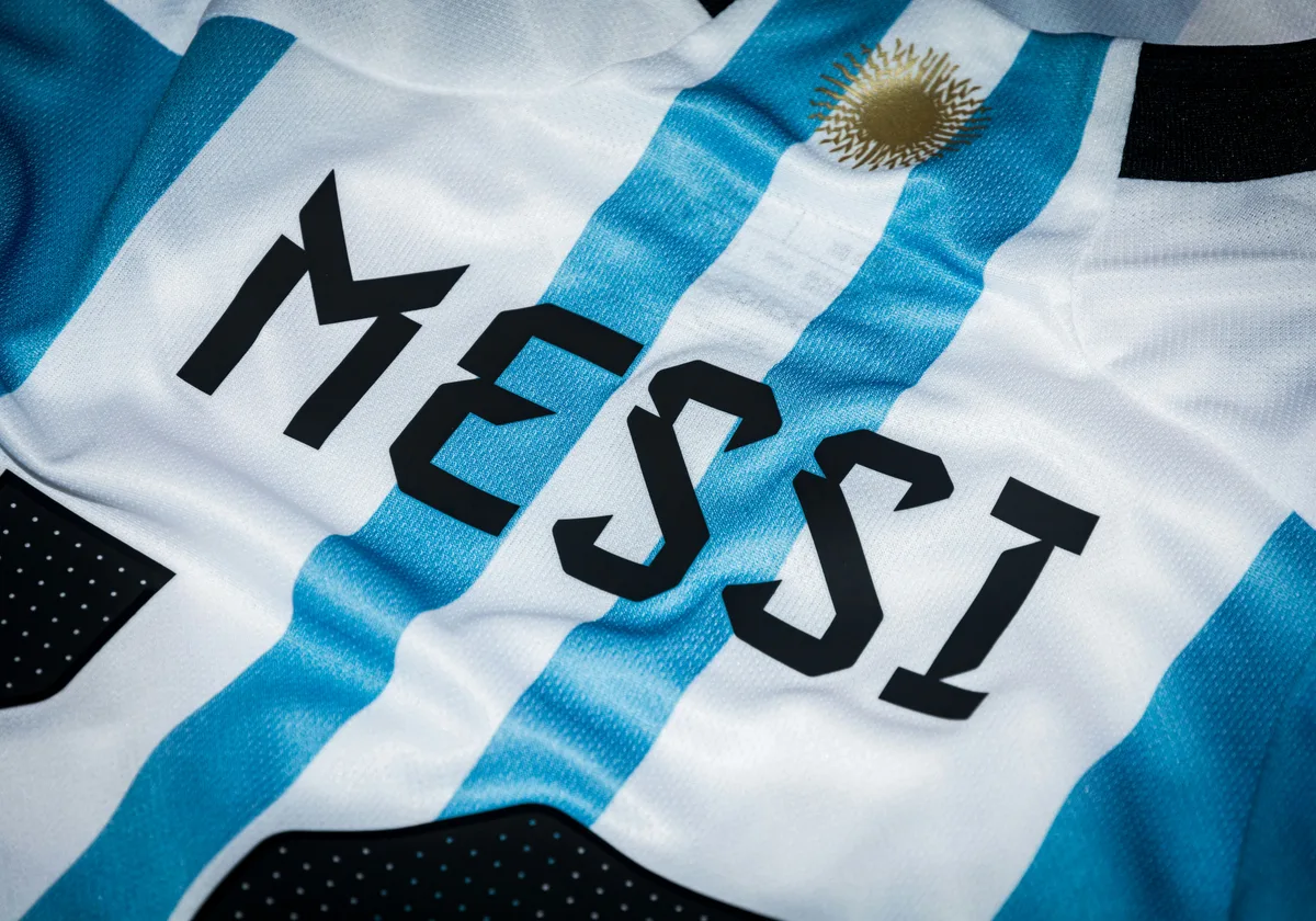 Casemiro dice que siempre soñó jugar con Messi, tras sufrirlo en el Real Madrid